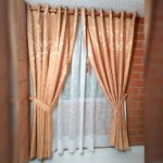 cortinas en yacar sencillas
